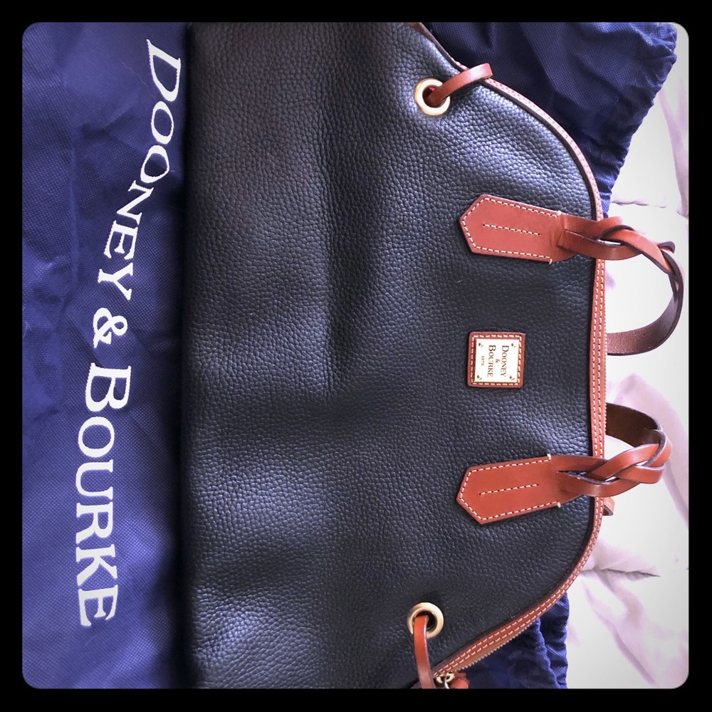 Dooney & Bourke